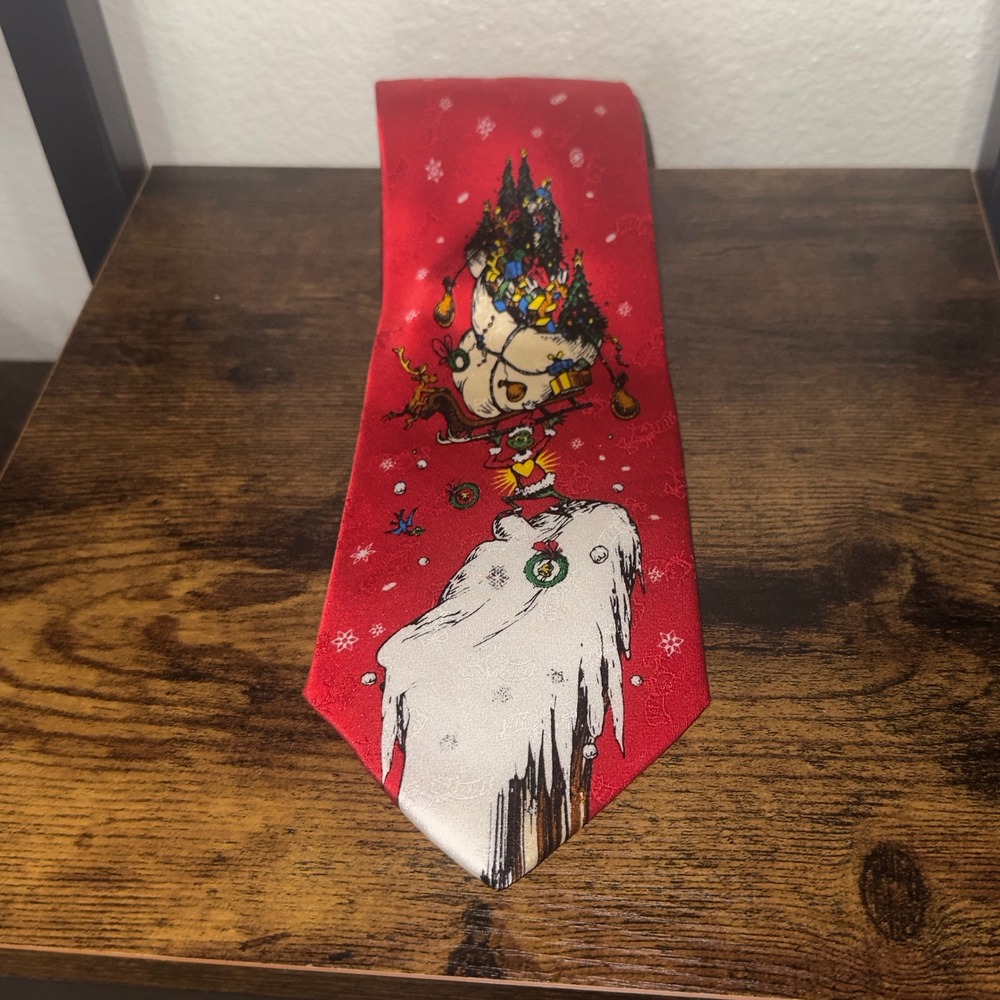 Dr Seuss The Grinch Stole Christmas Red Silk Necktie Holiday Novelty RN 88147